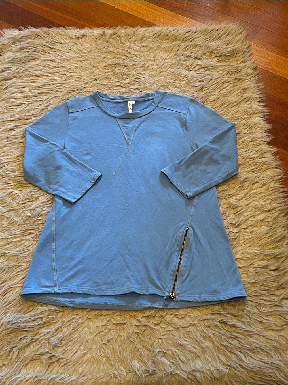 Lulu B Light Blue Long Sleeve Tunic Top with Zipper Detail